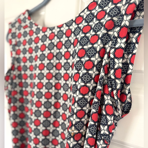 Banana Republic Navy & Red Sleeveless Dress - Picture 2 of 8